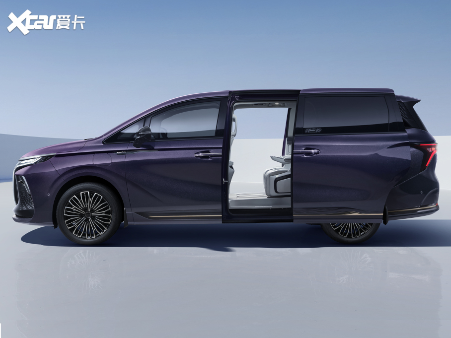 2024���Ǻ�V9 1.5TD 200km �Ї��Yϵ�� ������