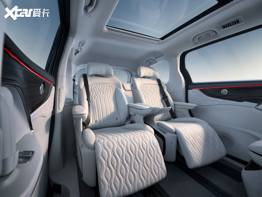 2024ǺV9 1.5TD 200km ЇYϵ 