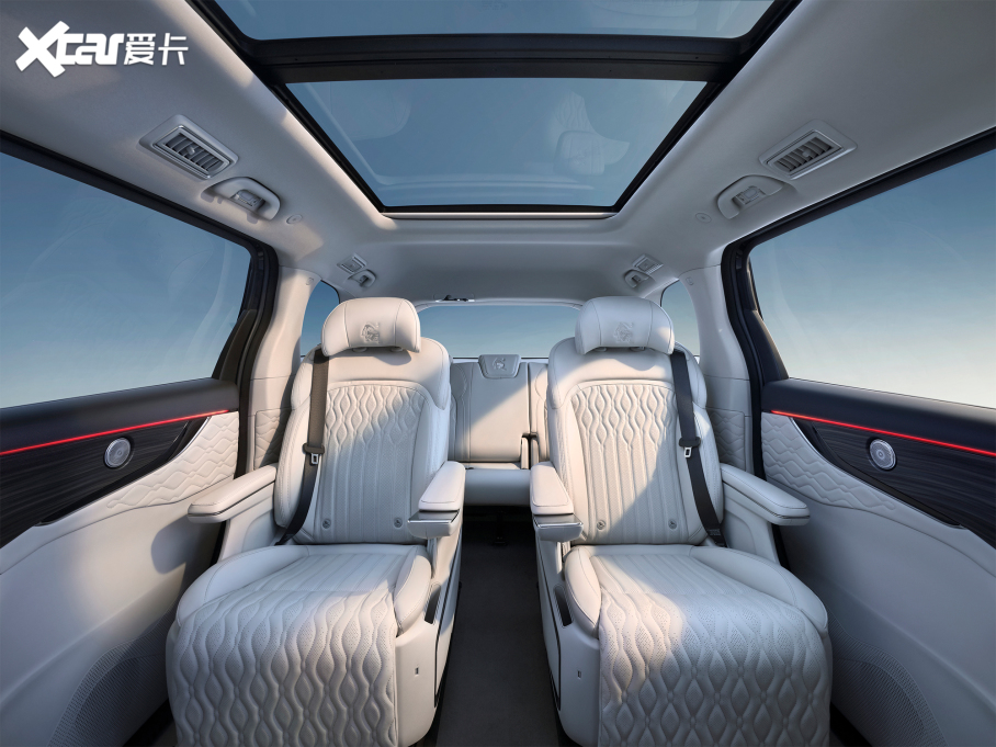 2024ǺV9 1.5TD 200km ЇYϵ 