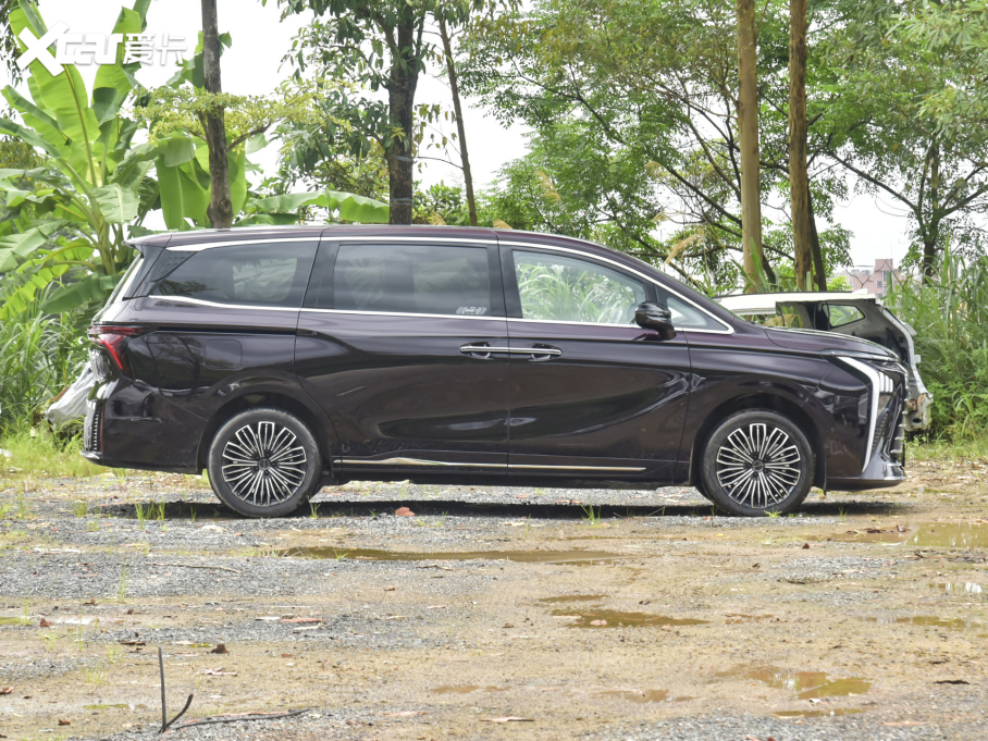 2024ǺV9 1.5TD 200km ϵ Ş