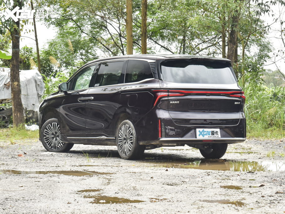 2024���Ǻ�V9 1.5TD 200km ������ϵ�� ��Ş��