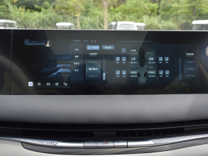 20241.5TD 200km ϵ Ş g