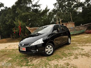 2011款1.5XL 手动标准版 整体外观