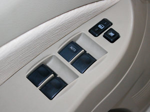 20111.5XL քm {܇ƅ^	