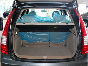 2011款1.5XL 手动舒适版 行李厢空间