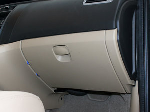 2011款1.5XL 手动舒适版 空间座椅
