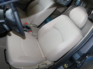 2011款1.5XL 手动舒适版 主驾驶座椅