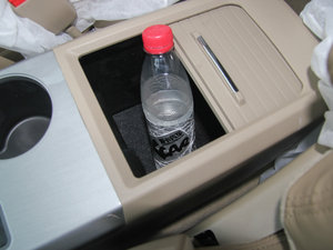 2012款1.6L 手动尊享版 空间座椅