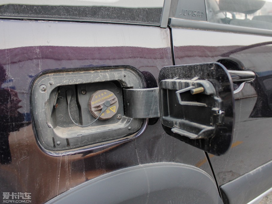 2012 LV 1.5L AMTA