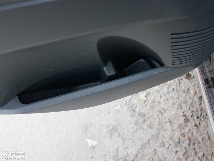 2012 LV 1.5L AMTA