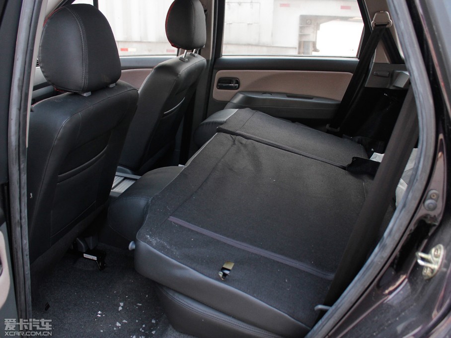 2012 LV 1.5L AMTA