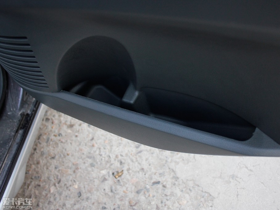 2012 LV 1.5L AMTA