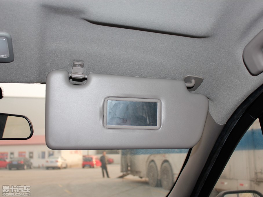 2012 LV 1.5L AMTA