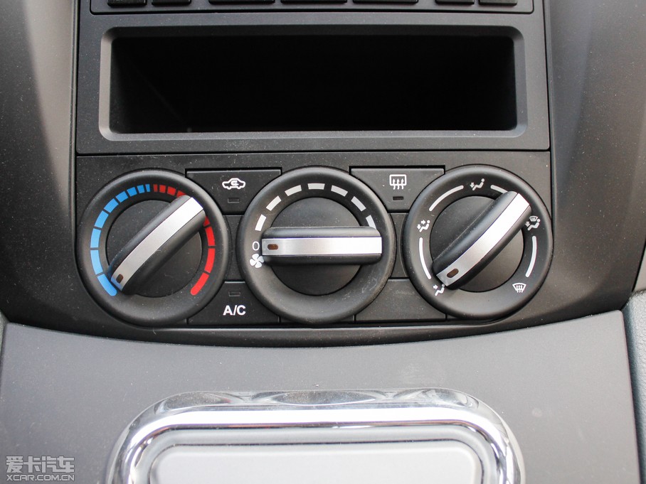 2012 LV 1.5L AMTA