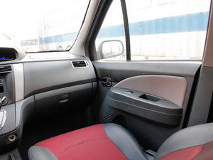 2012LV 1.5L AMTA п؅^