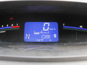 2012款LV 1.5L AMT豪华版 中控区
