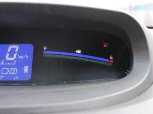 2012款LV 1.5L AMT豪华版 中控区