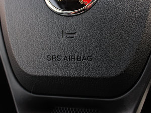 2012款LV 1.5L AMT豪华版 中控区