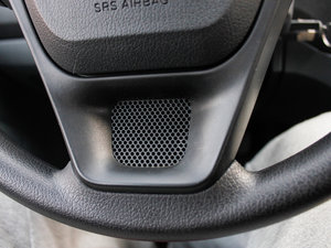 2012款LV 1.5L AMT豪华版 中控区