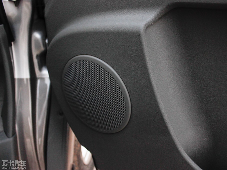 2013������ M3 1.6L �ք����m��