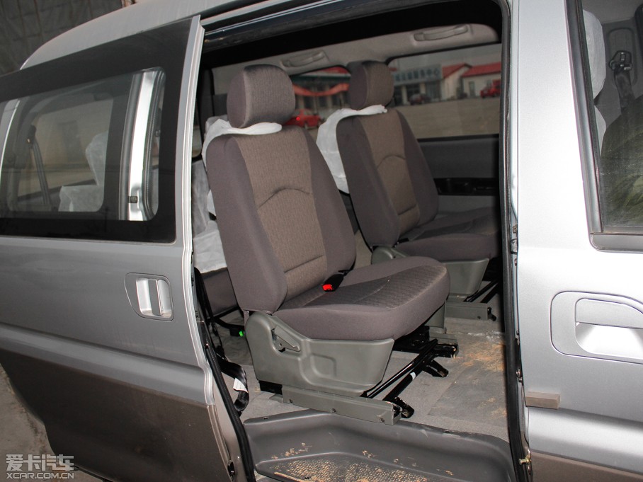 2013������ M3 1.6L �ք�(d��ng)���m��