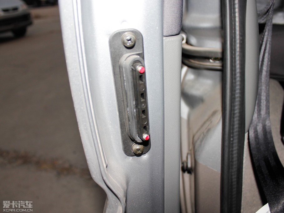 2013������ M3 1.6L �ք����m��