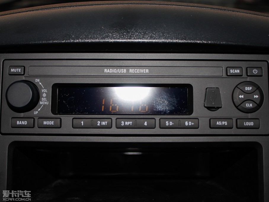 2013������ M3 1.6L �ք�(d��ng)���m��