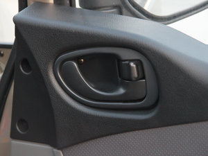 2013M3 1.6L ք(dng)A g