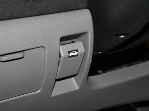 2013M3 1.6L քӺA п؅^