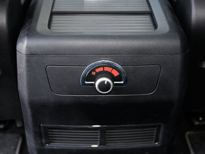 2014款2.0T 手动旗舰型 中控区