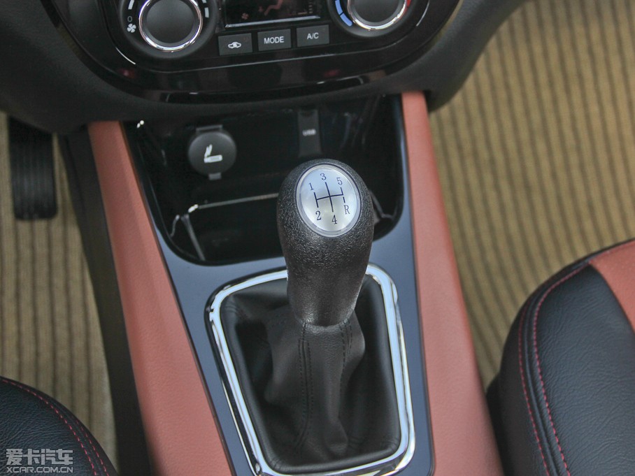 2013���X5 1.8T �ք����F��