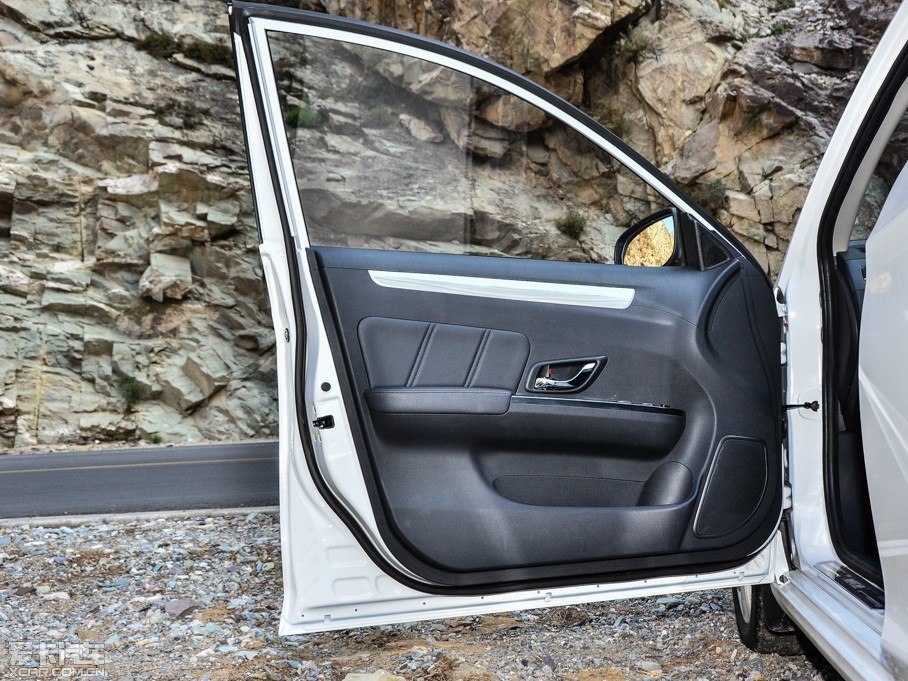 2014S50 1.6L CVTŞ