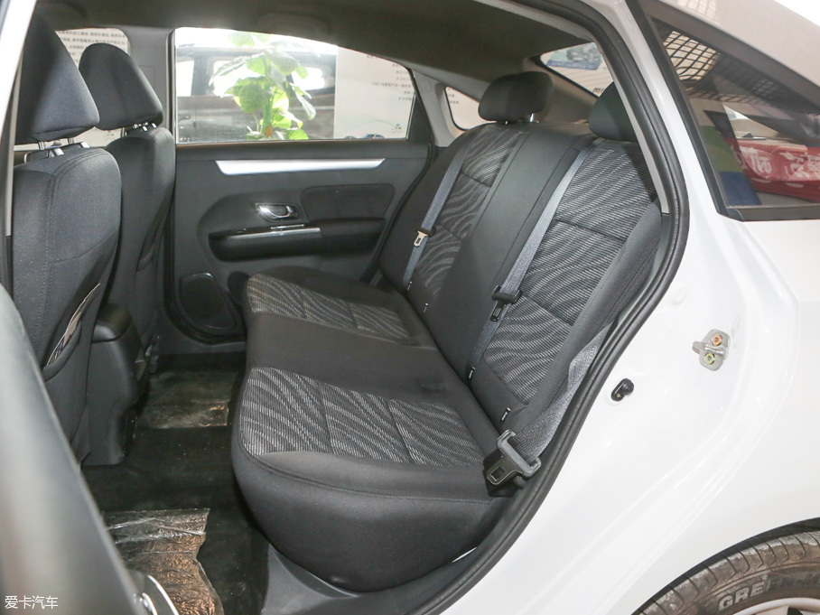 2014S50 1.6L CVTA