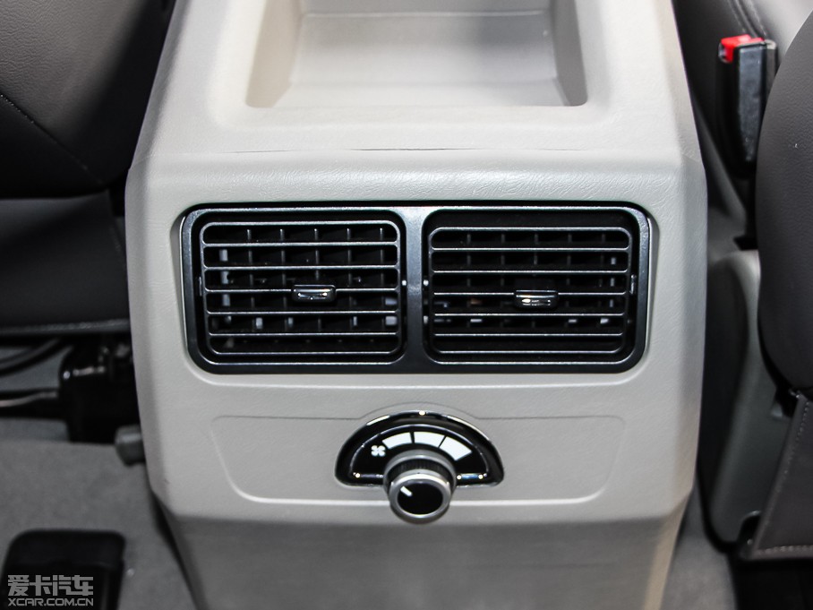 2015 M5 Q3 2.0L 7L(zhng)SA