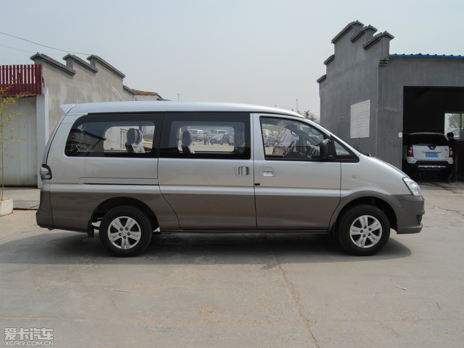 2015 M5 Q7 2.0L 9LSm