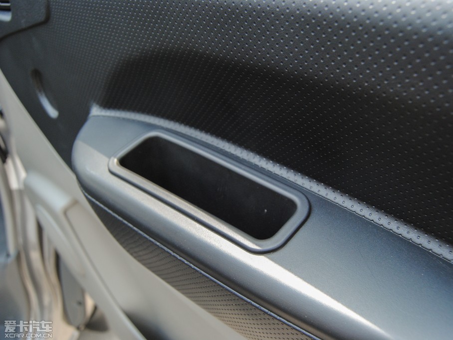 2015 M5 Q7 2.0L 9LSm