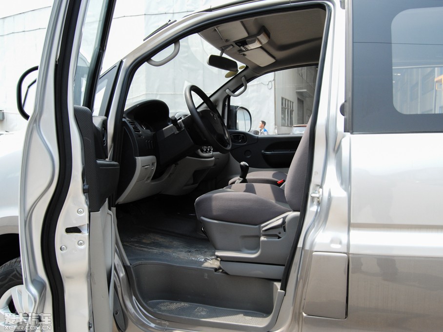 2015 M5 Q7 2.0L 9LSm