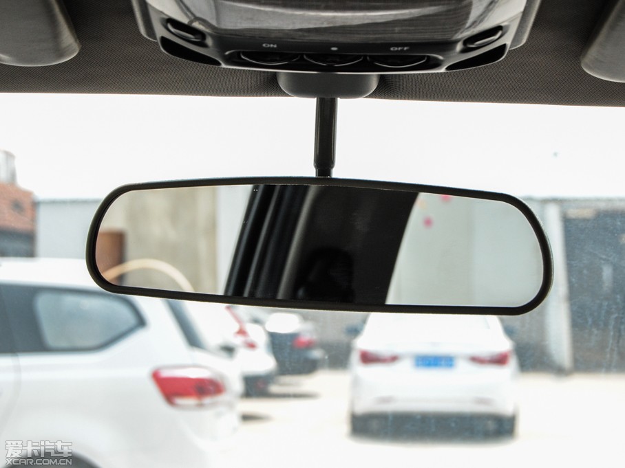 2015 M5 Q7 2.0L 9LSm