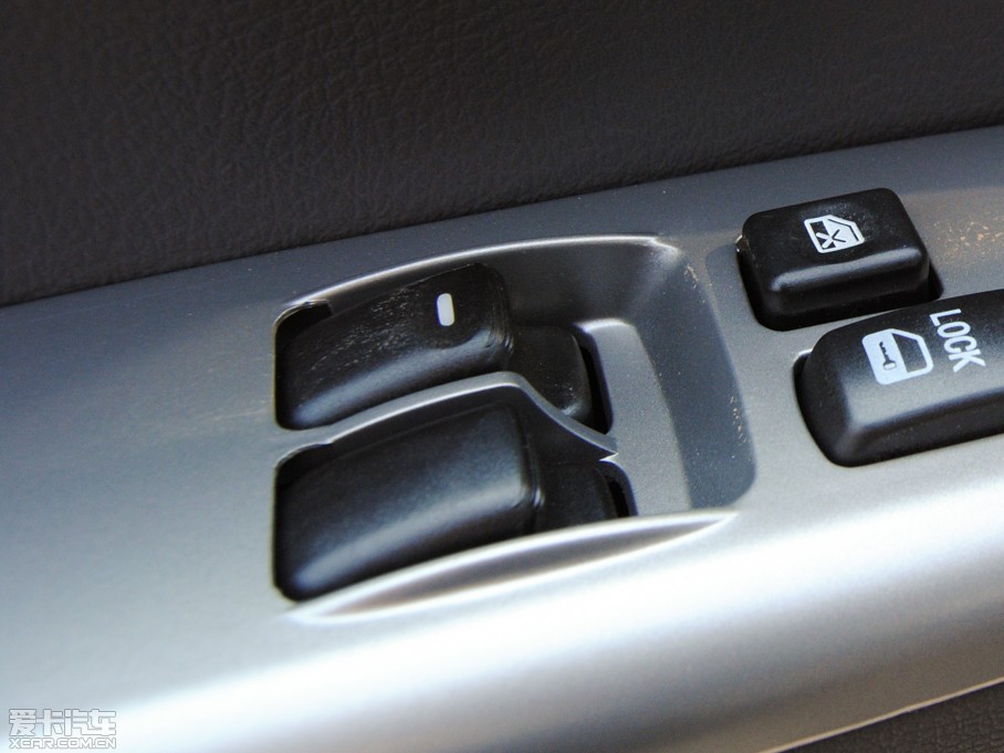 2015 M5 Q3 2.0L 7L(zhng)Sm