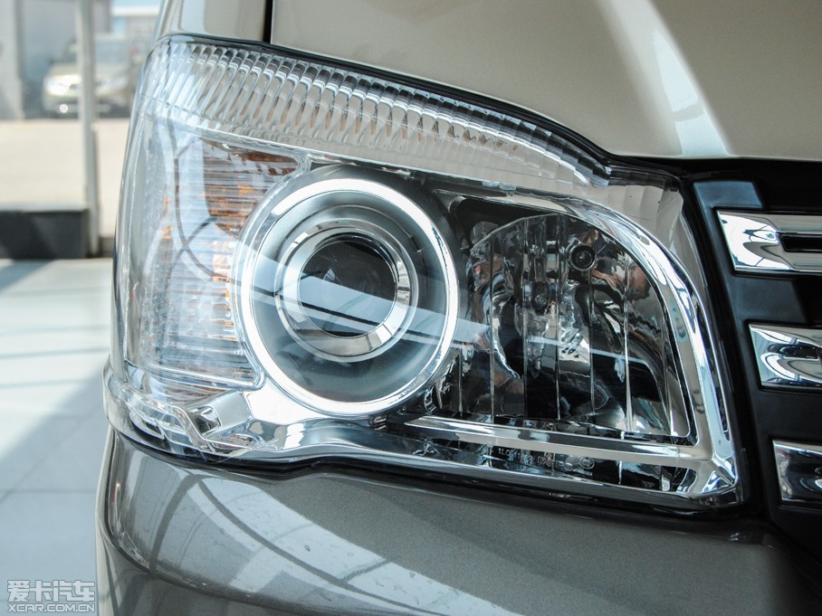 2015 M5 Q7 2.0L 7L(zhng)Sm