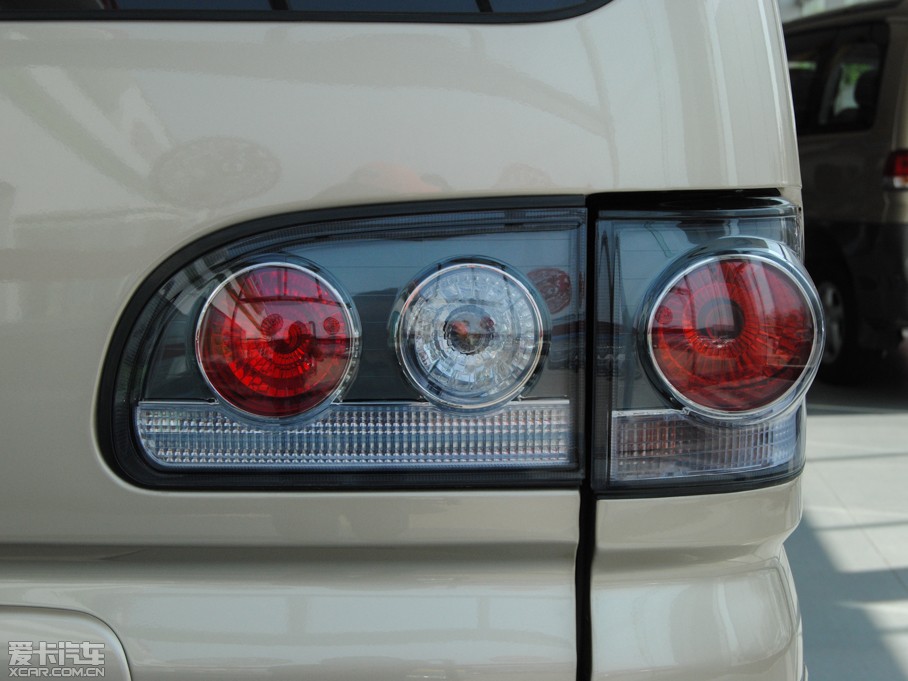 2015 M5 Q7 2.0L 7LSm