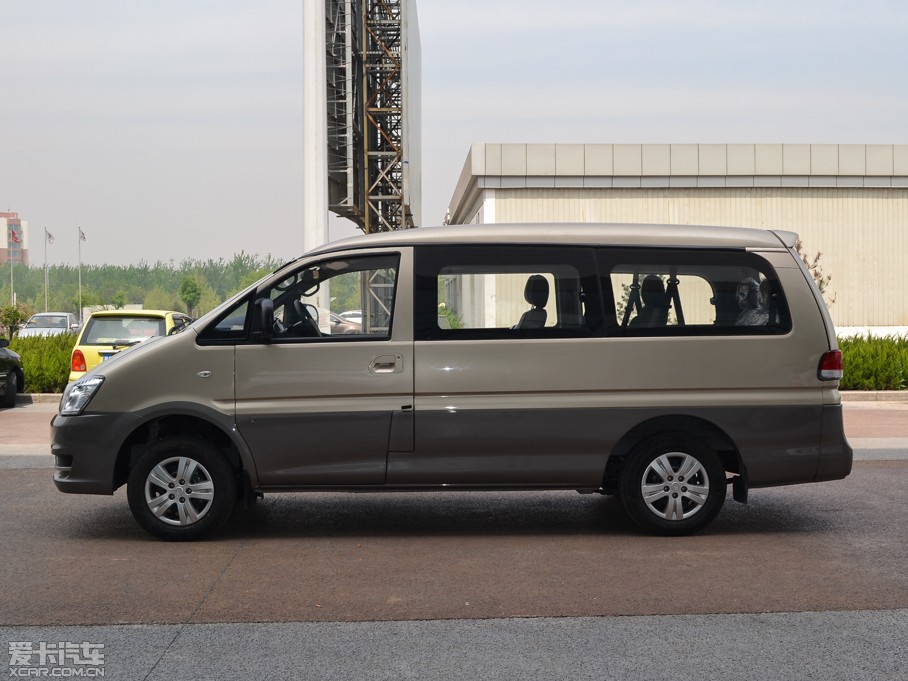 2015 M5 Q3 2.0L 9LSm