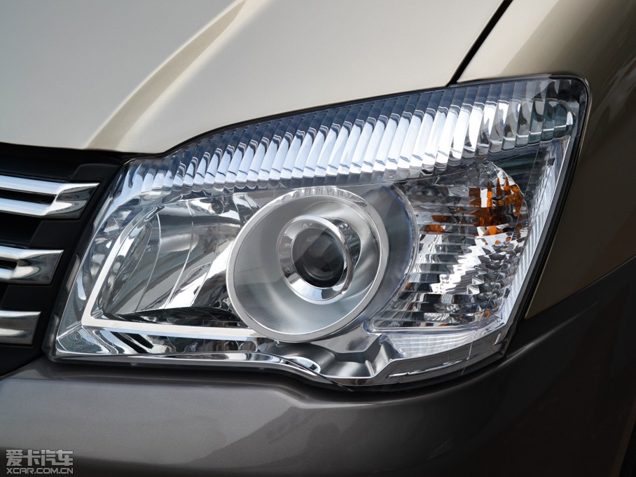 2015������ M5 Q3 2.0L 9���L�S���m��