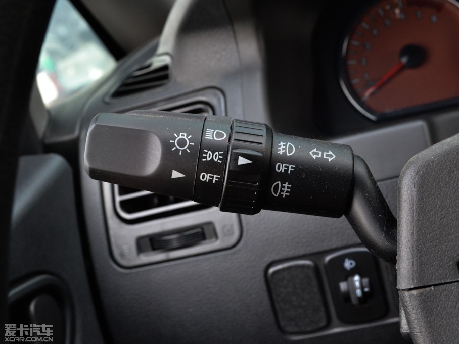 2015 M5 Q3 2.0L 9LSm