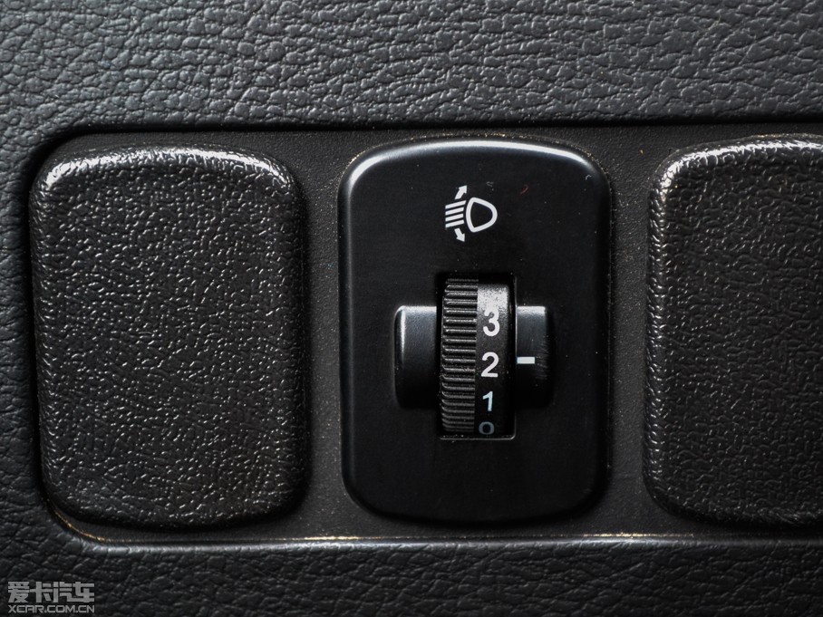 2015 M5 Q3 2.0L 9LSm