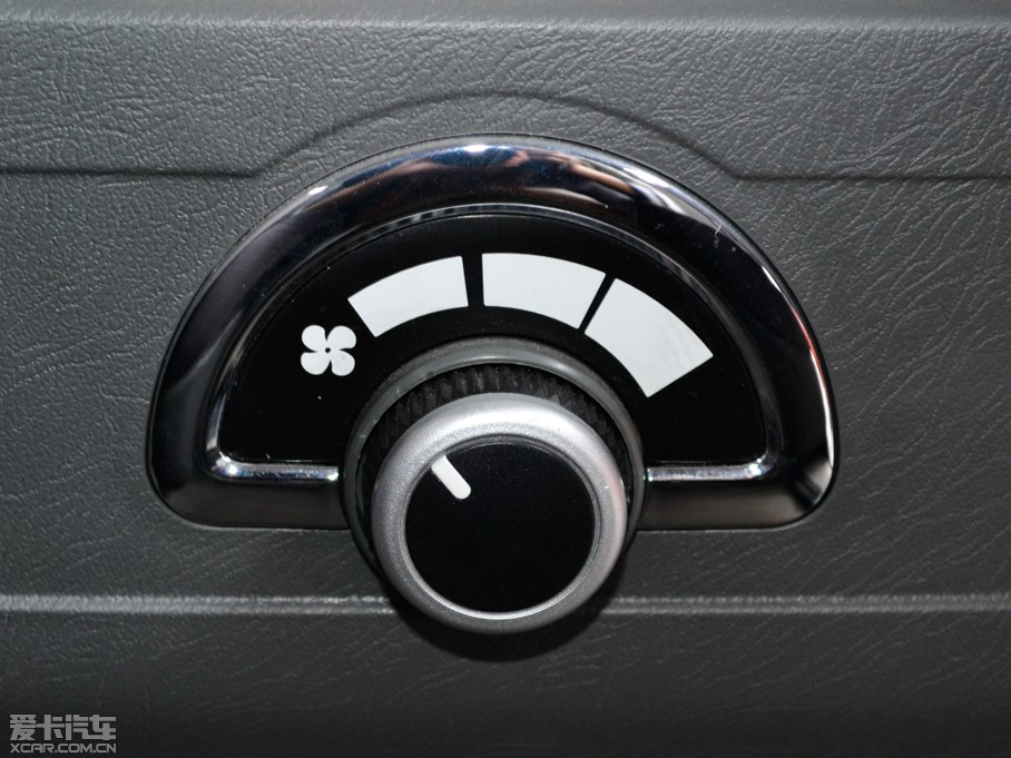 2015 M5 Q3 2.0L 9L(zhng)Sm