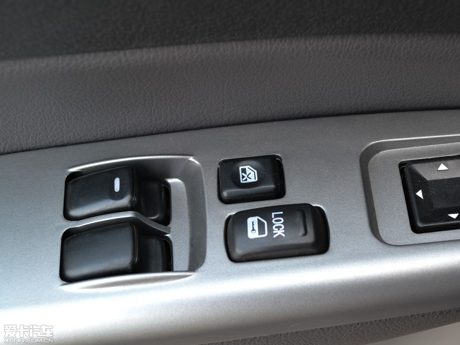 2015������ M5 Q3 2.0L 9���L�S���m��