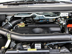 2015款M5 Q3 2.0L 7座长轴豪华型 其它