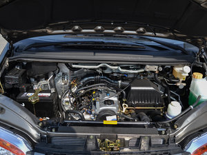 2015款V3 1.5L 7座标准型 国IV 发动机