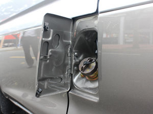 2015M3 1.6L 7A (ji)^